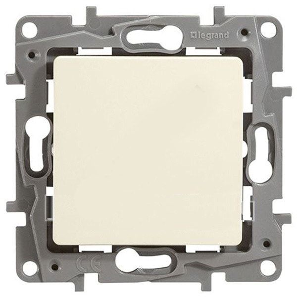 Изображение: выключатель (сл. кость)  etika т.м.legrand в Минске